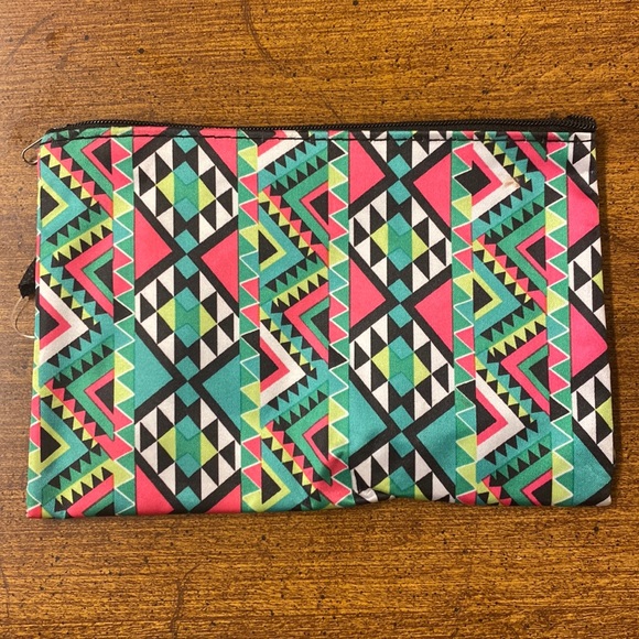 🔥Aztec Pattern Cosmetic Bag / Small / Zipper / Green & Pink - Picture 1 of 2